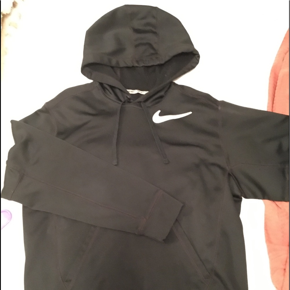 Nike therma fit hoodie